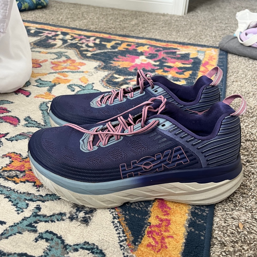 Women’s Bondi 6 Hokas